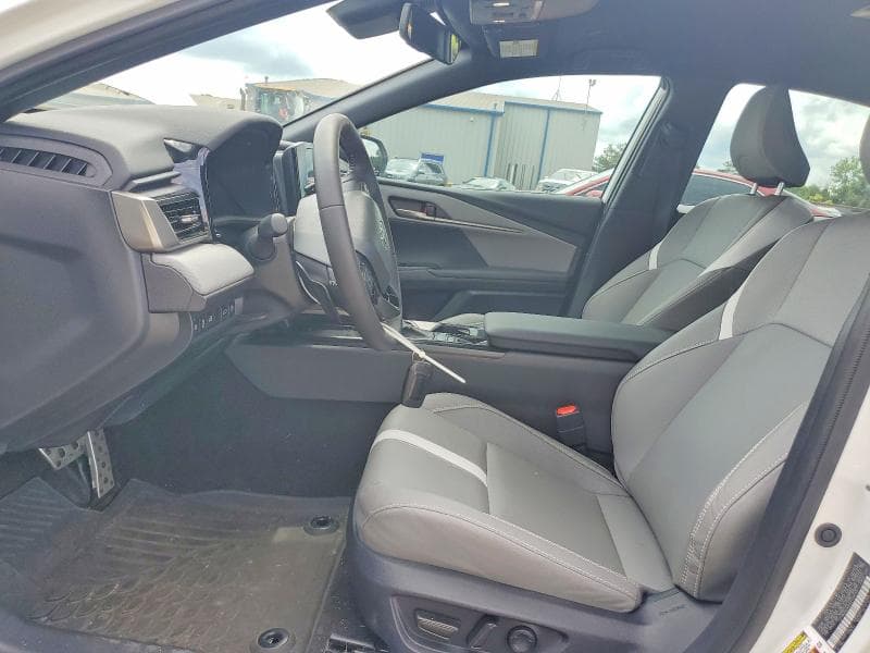 2025 TOYOTA CAMRY SE 7