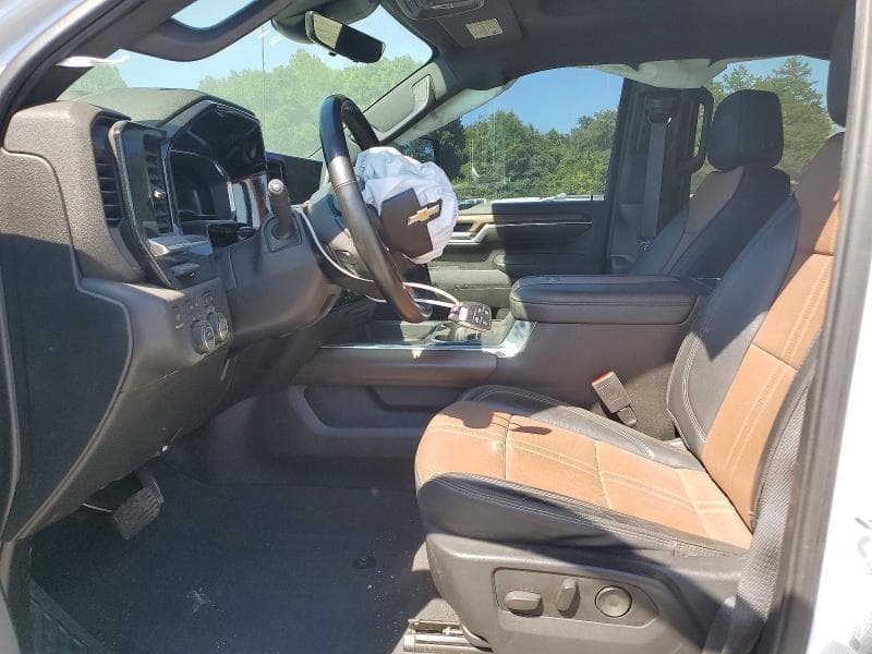 2024 CHEVROLET SILVERADO K3500 HIGH COUNTRY 7