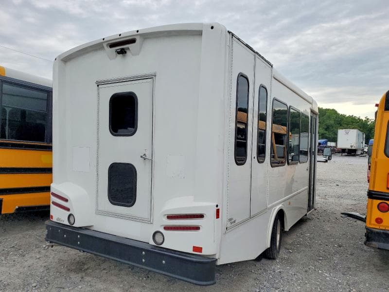 2025 FORD ECONOLINE E450 SUPER DUTY CUTAWAY VAN 4