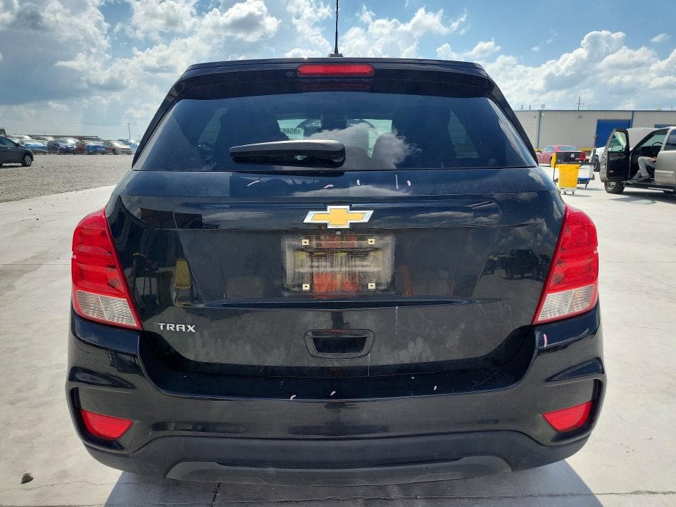 2020 CHEVROLET TRAX LS LS 6