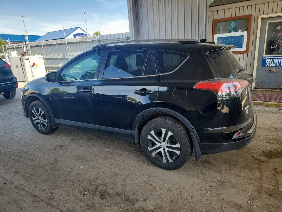 2018 TOYOTA RAV4 LE LE 2