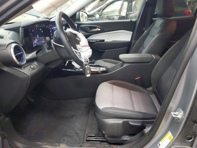 2025 CHEVROLET TRAX 1LT 1LT 7
