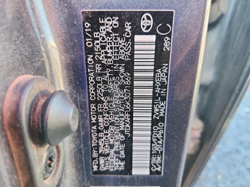 2019 TOYOTA PRIUS LE 13