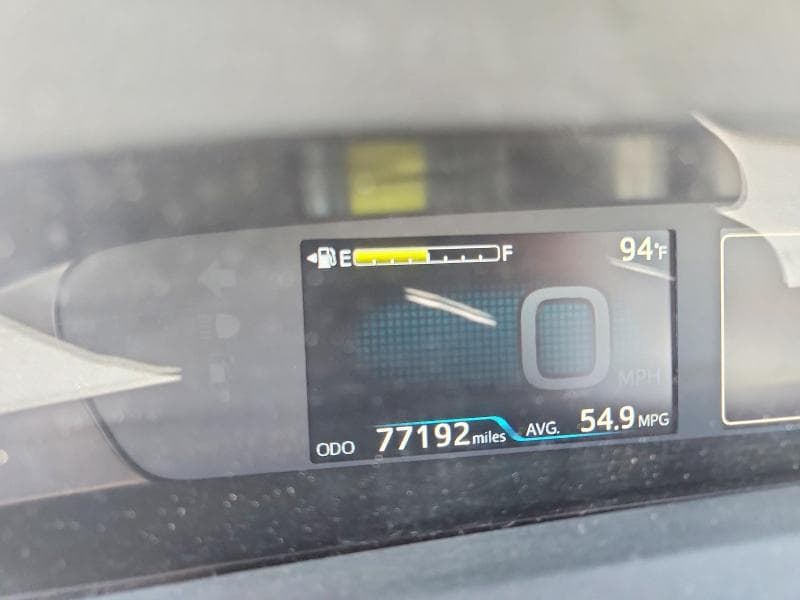 2019 TOYOTA PRIUS LE 9