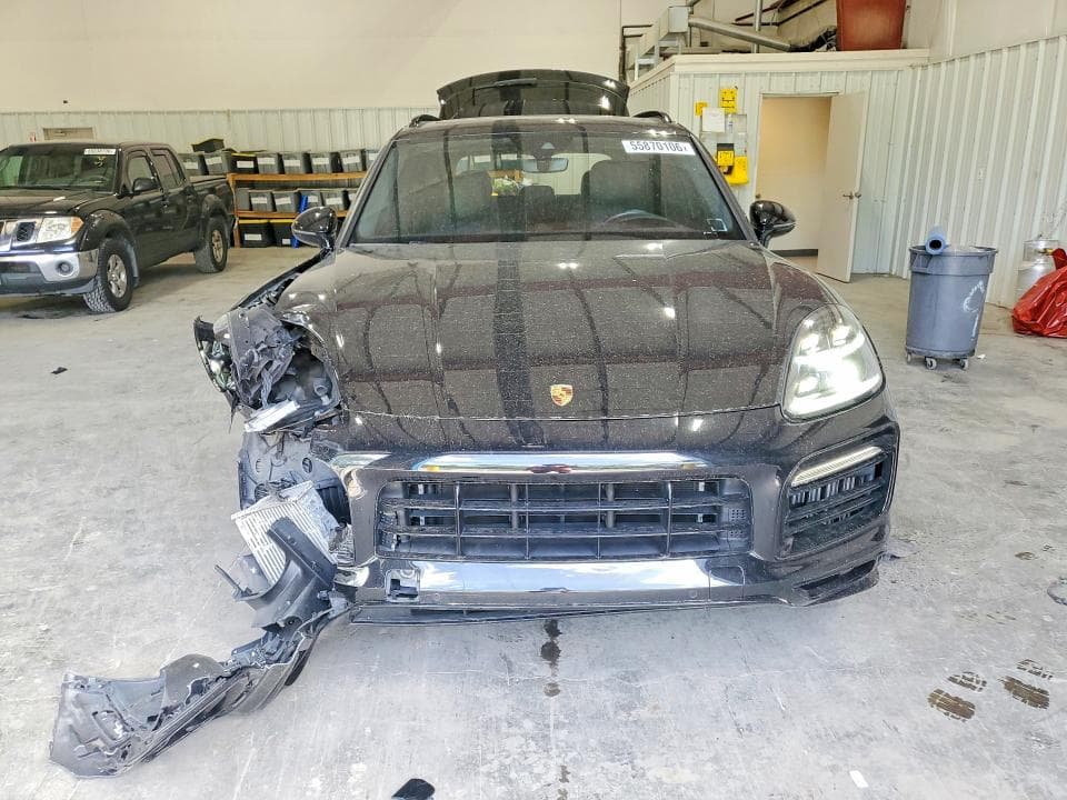 2021 PORSCHE CAYENNE GTS 5