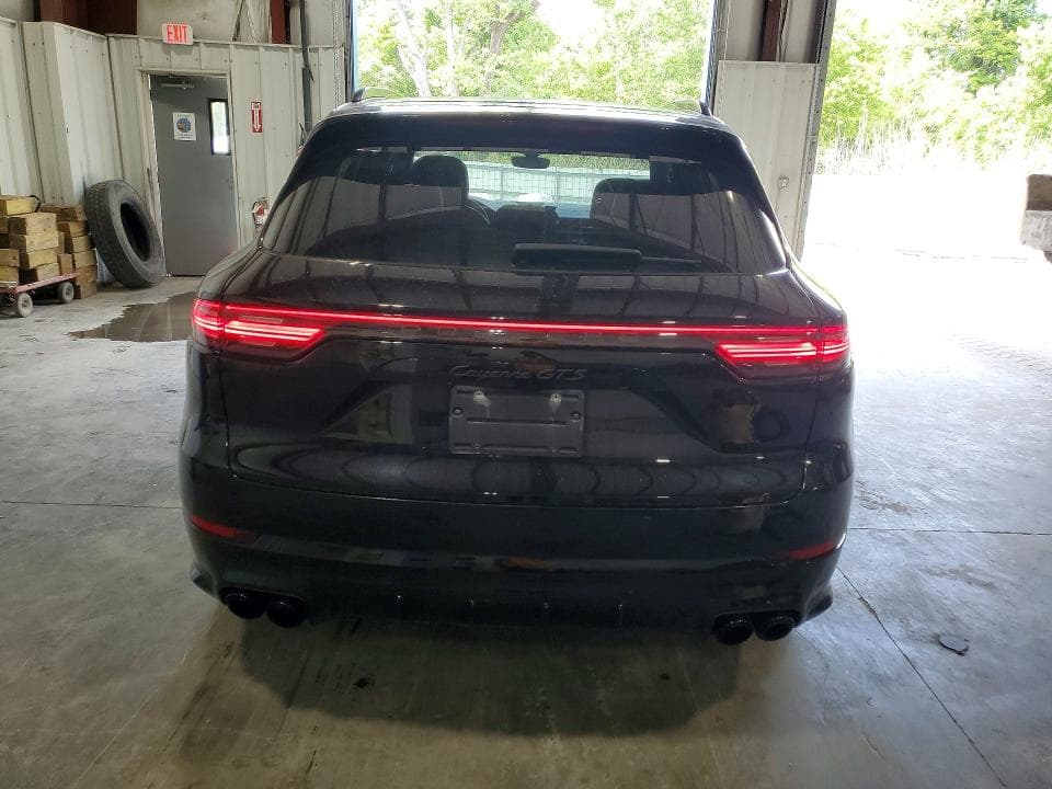 2021 PORSCHE CAYENNE GTS 6