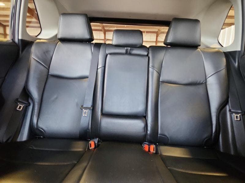 2020 TOYOTA RAV4 XLE 10