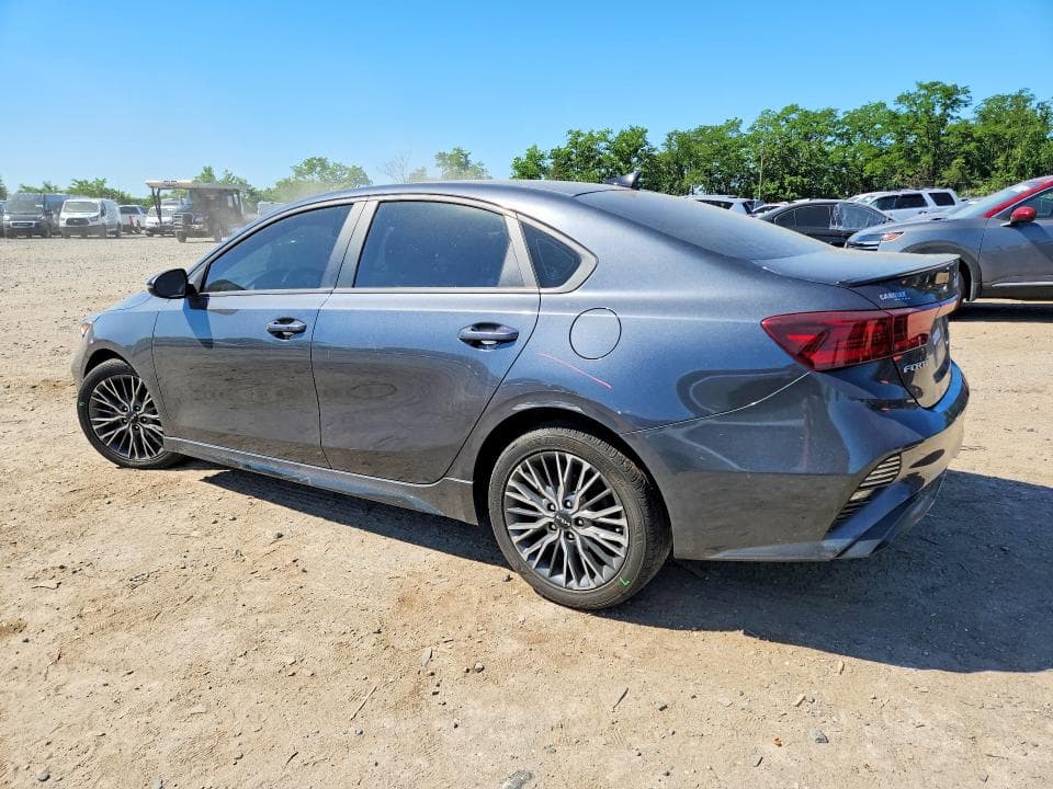 2023 KIA FORTE GT LINE 2