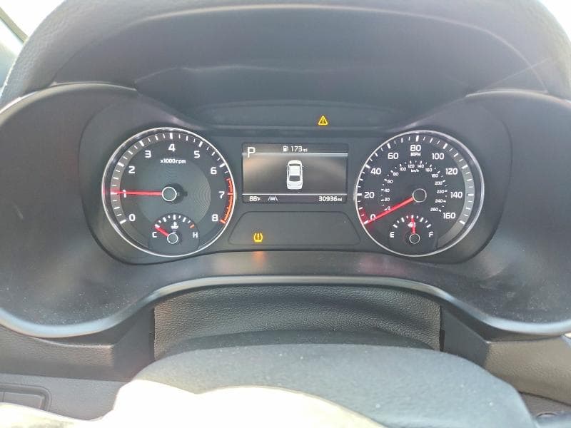 2023 KIA FORTE GT LINE 9