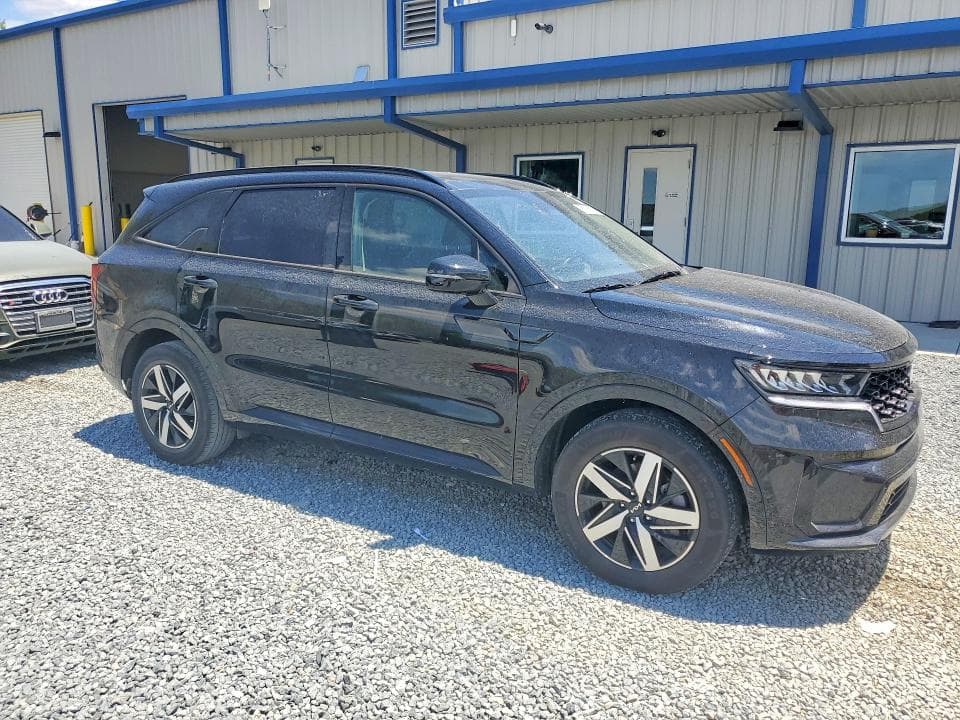 2023 KIA SORENTO S 4