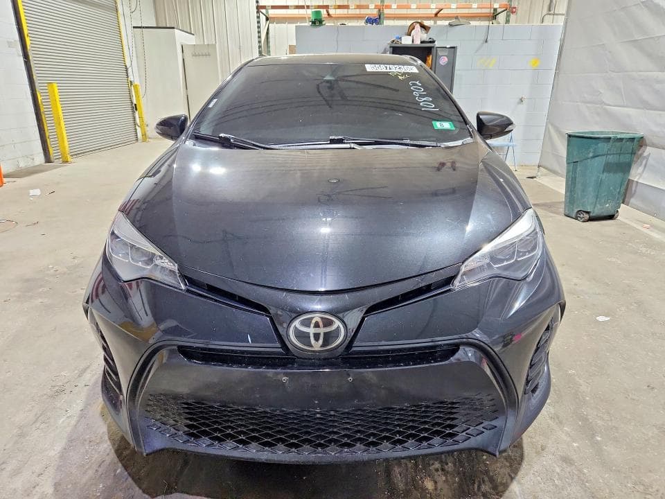 2018 TOYOTA COROLLA SE 5