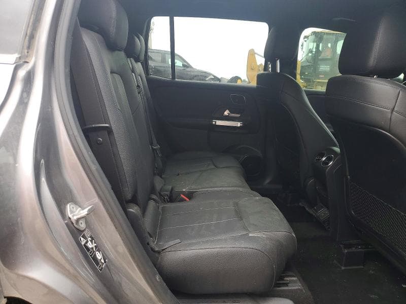2021 MERCEDES-BENZ GLB 250 4MATIC 10