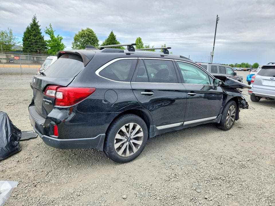 2017 SUBARU OUTBACK TOURING 3