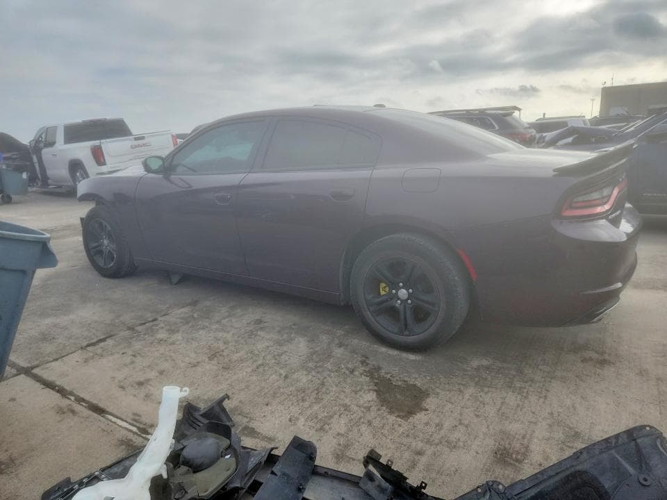 2022 DODGE CHARGER SXT 2