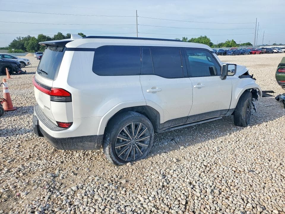 2024 LEXUS GX 550 LUXURY+ 3