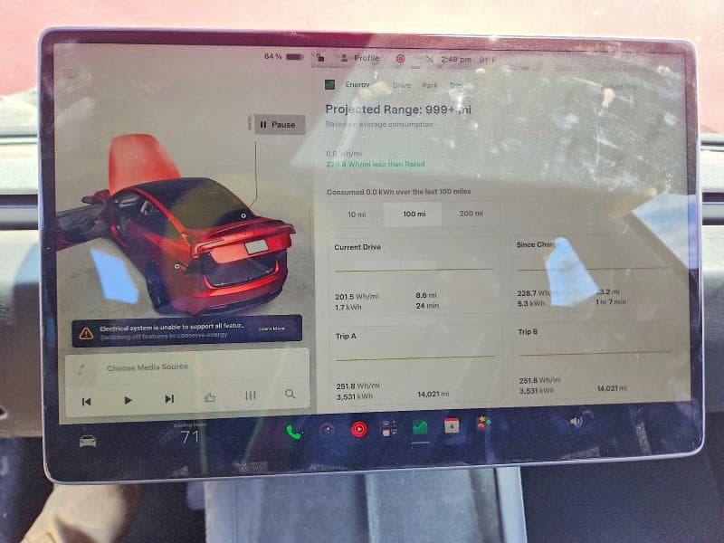 2025 TESLA MODEL 3 9