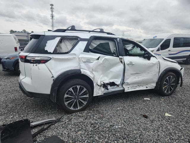 2026 NISSAN PATHFINDER PLATINUM 3