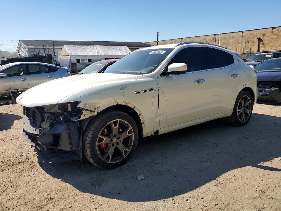 2017 MASERATI LEVANTE LUXURY