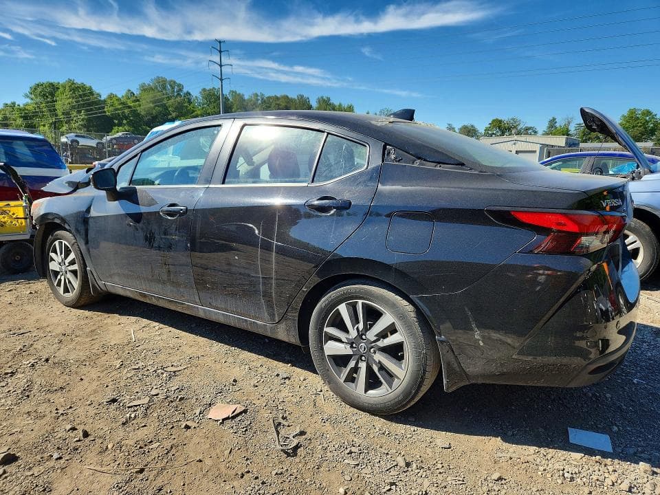 2020 NISSAN VERSA SV SV 2