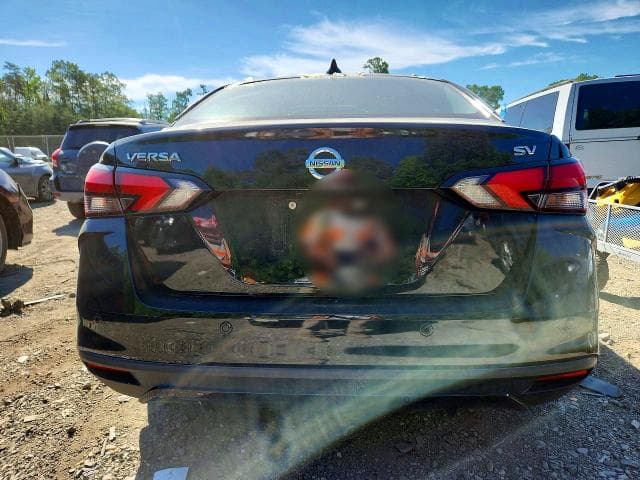 2020 NISSAN VERSA SV SV 6