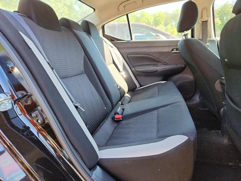 2020 NISSAN VERSA SV SV 10