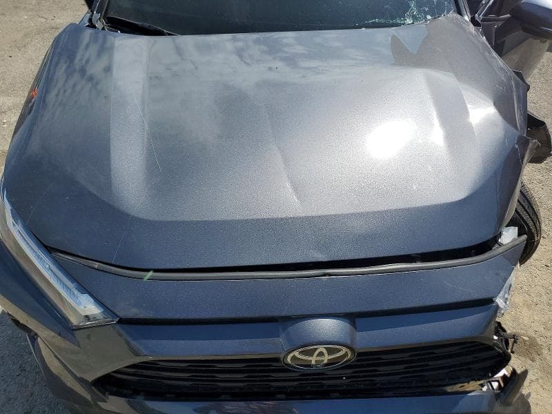 2025 TOYOTA RAV4 XLE PREMIUM XLE PREMIUM 12