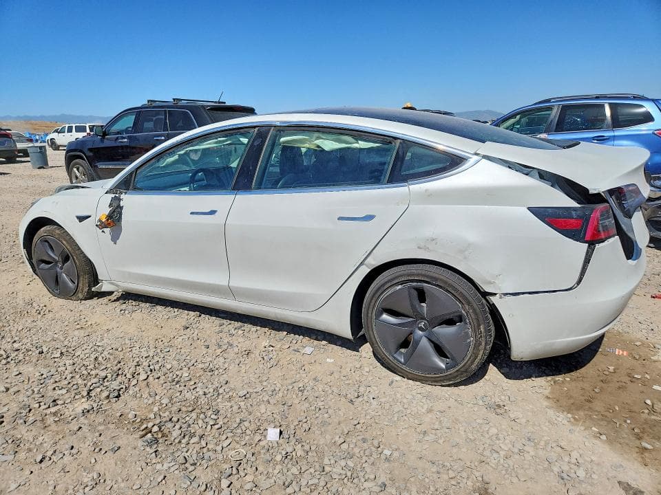 2019 TESLA MODEL 3 2