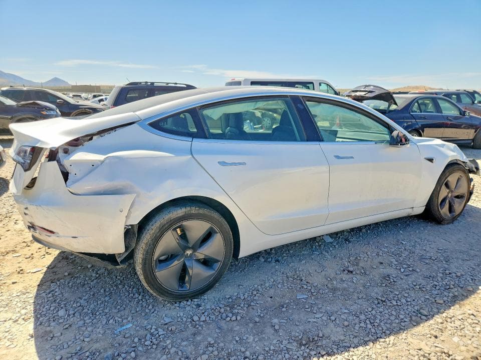 2019 TESLA MODEL 3 3