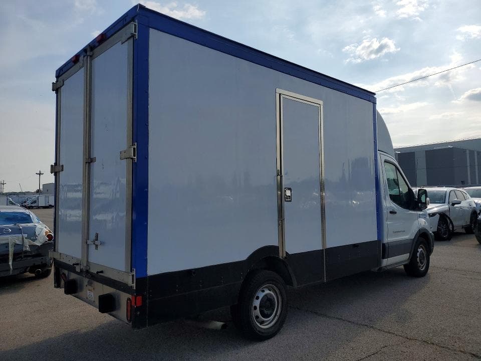 2020 FORD TRANSIT DELIVERY TRUCK 3