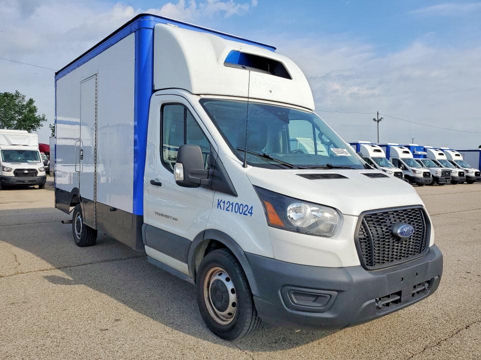 2020 FORD TRANSIT DELIVERY TRUCK 4