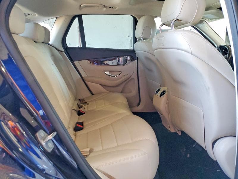 2019 MERCEDES-BENZ GLC 300 4MATIC 300 4MATIC 11