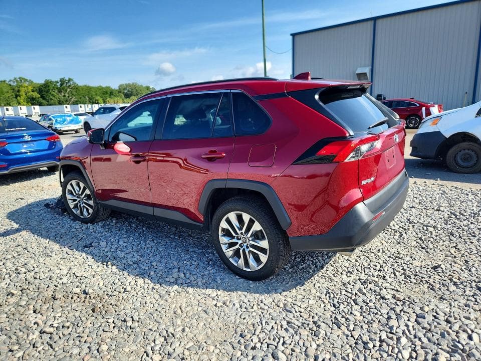 2020 TOYOTA RAV4 XLE PREMIUM 2