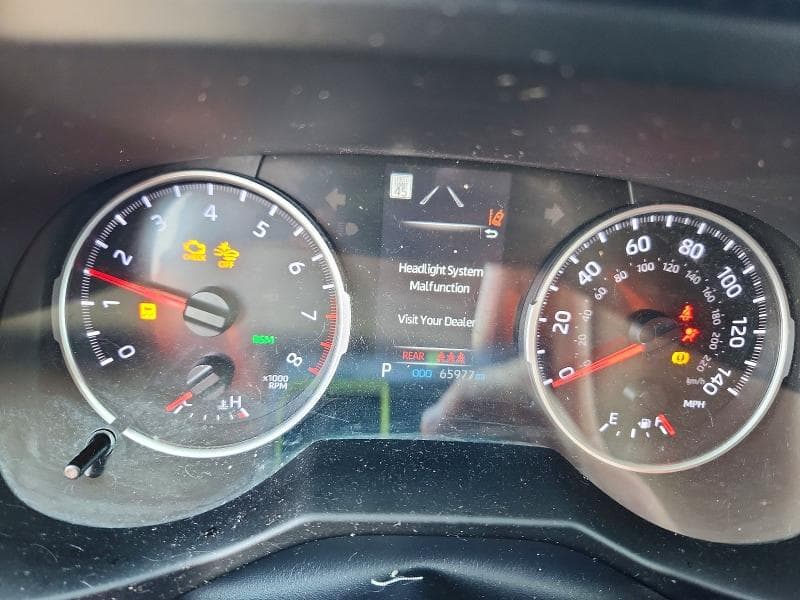 2020 TOYOTA RAV4 XLE PREMIUM 9