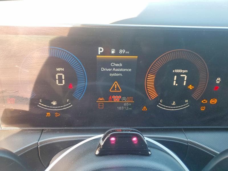 2025 HYUNDAI SANTA FE SEL 9
