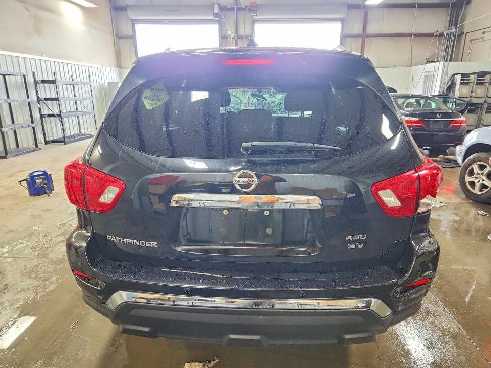2019 NISSAN PATHFINDER SV 6