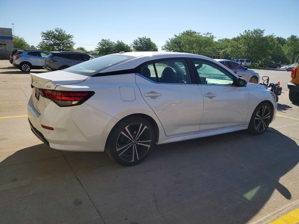 2021 NISSAN SENTRA SR 3