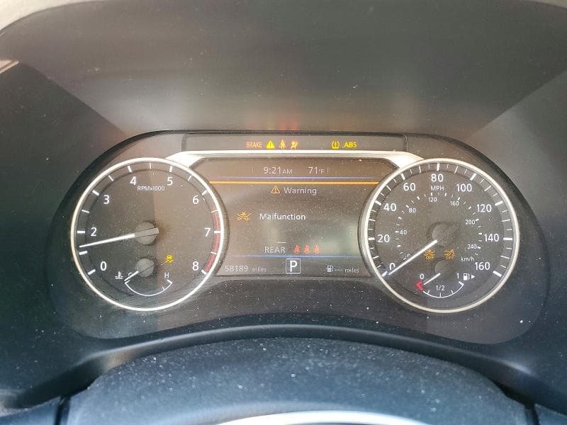 2021 NISSAN SENTRA SR 9