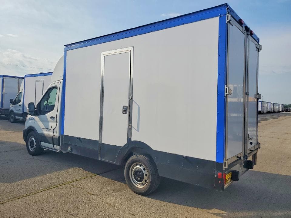 2023 FORD TRANSIT DELIVERY TRUCK 2