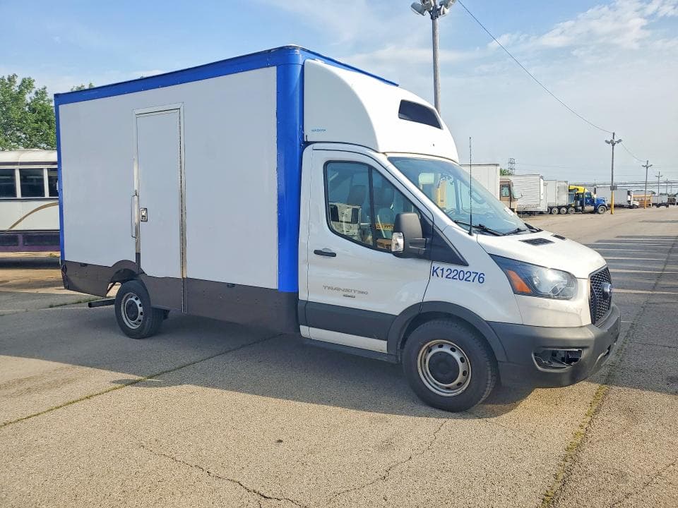 2023 FORD TRANSIT DELIVERY TRUCK 4