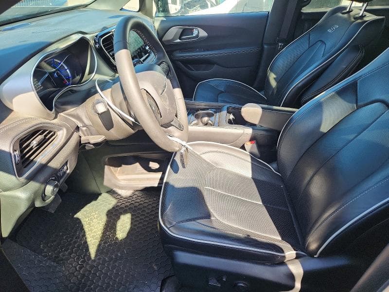 2023 CHRYSLER PACIFICA HYBRID LIMITED HYBRID LIMITED 7