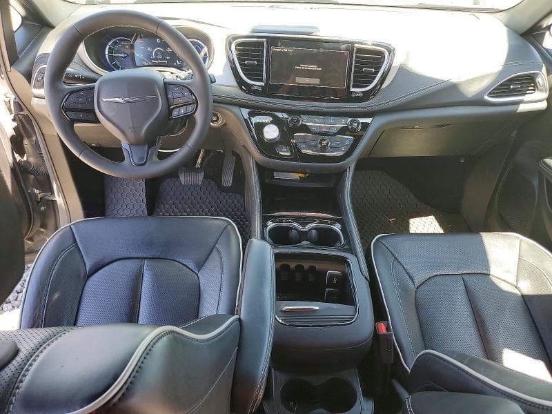 2023 CHRYSLER PACIFICA HYBRID LIMITED HYBRID LIMITED 8