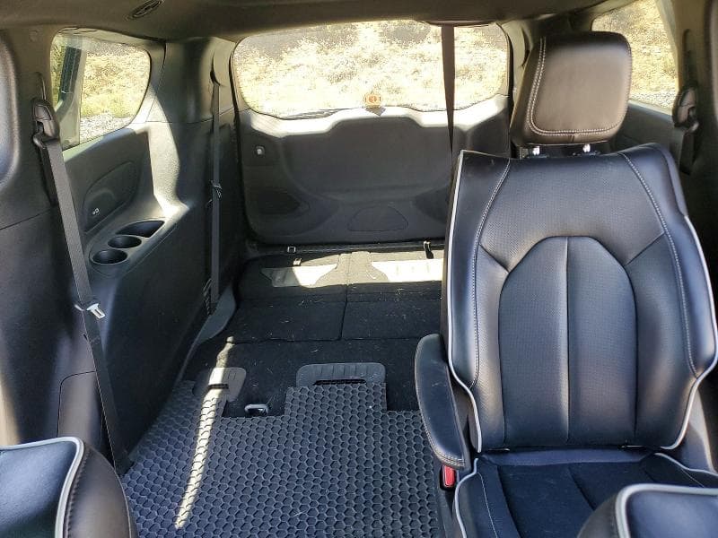 2023 CHRYSLER PACIFICA HYBRID LIMITED HYBRID LIMITED 10