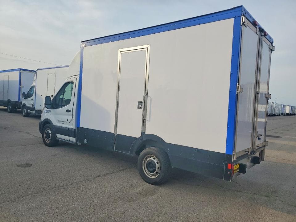 2023 FORD TRANSIT DELIVERY TRUCK 2