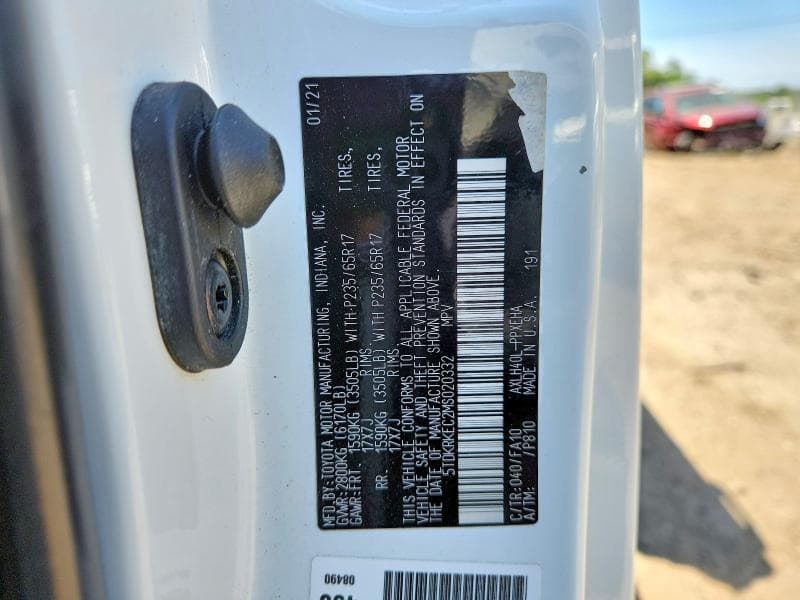 2021 TOYOTA SIENNA LE 13