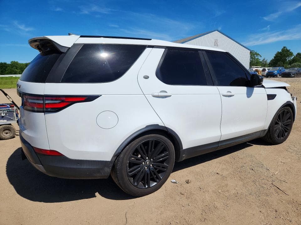 2017 LAND ROVER DISCOVERY HSE 3