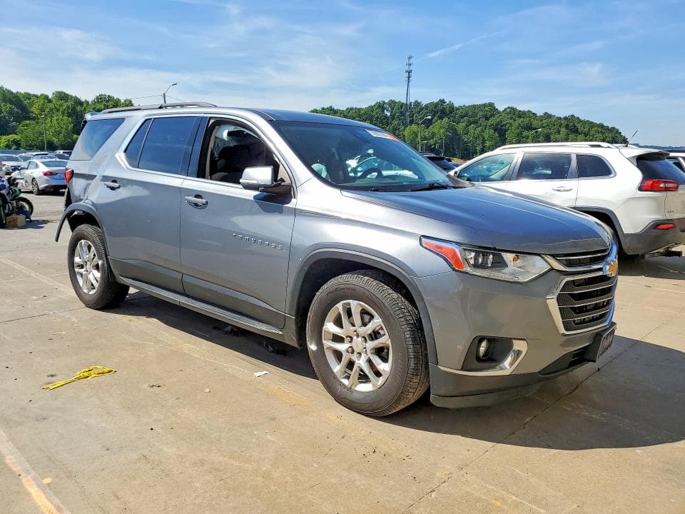 2021 CHEVROLET TRAVERSE LT 4