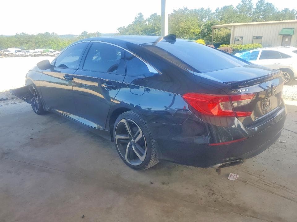 2022 HONDA ACCORD SPORT 2