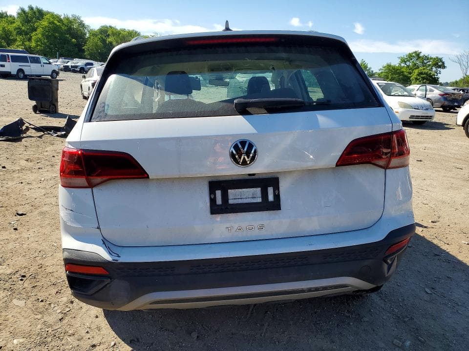 2024 VOLKSWAGEN TAOS S 6