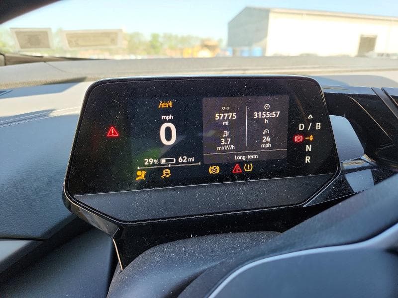 2023 VOLKSWAGEN ID.4 PRO 9