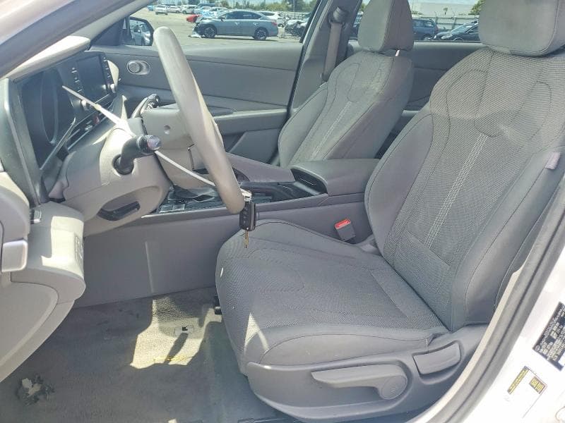 2021 HYUNDAI ELANTRA SE 7